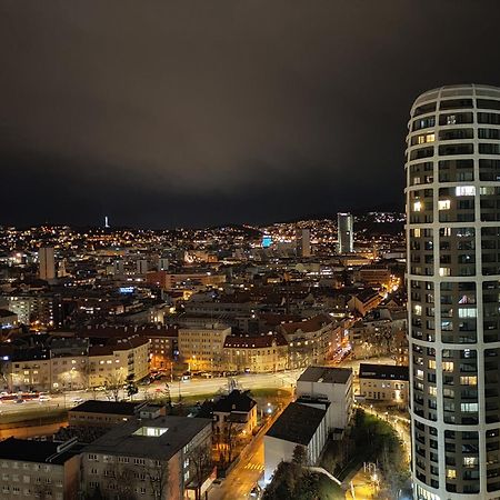 Sag Romantic 22 Floor Panorama City Free Parking Free Wifi Братислава Экстерьер фото