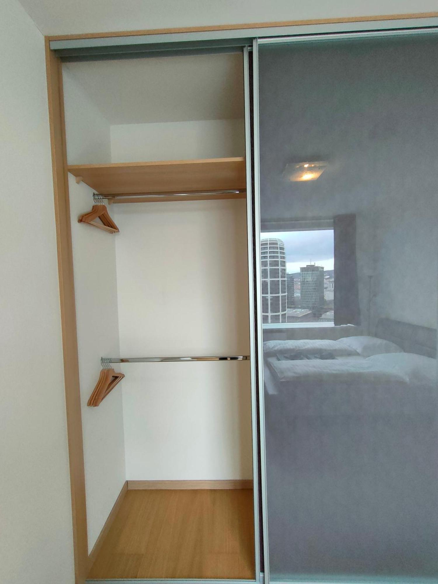 Sag Romantic 22 Floor Panorama City Free Parking Free Wifi Братислава Экстерьер фото